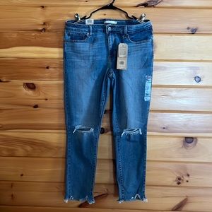 Skinny ripped ankle levis
